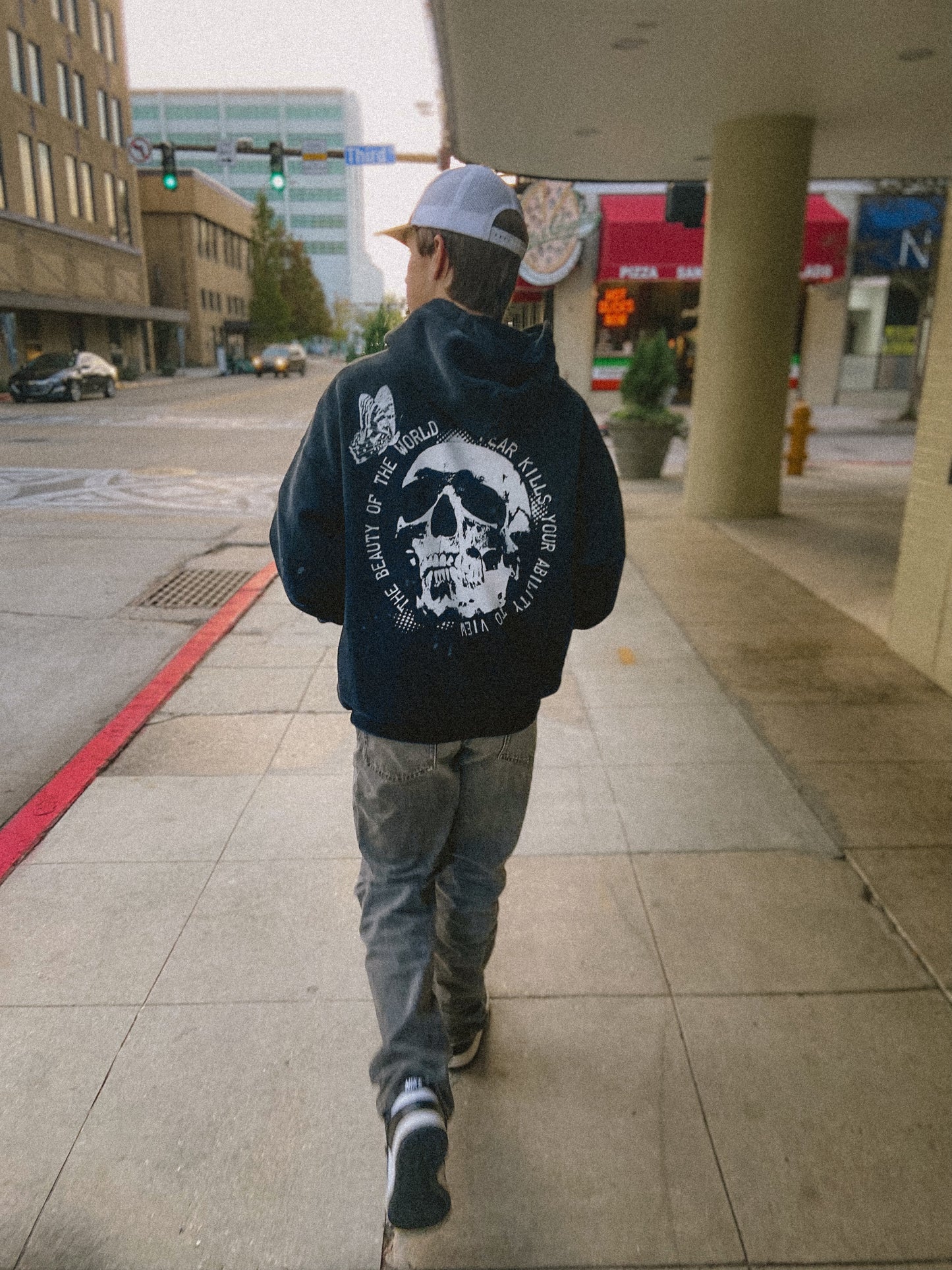 Seek the beauty - Hoodie